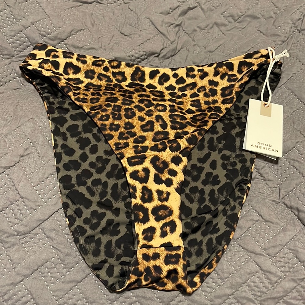 MATTE GOOD WAIST CHEEKY new with tags reversible bikini bottoms size 3 (L)